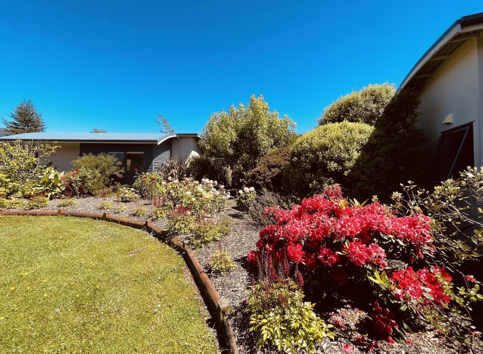 Patons Rock Beach Villas Takaka Buitenkant foto