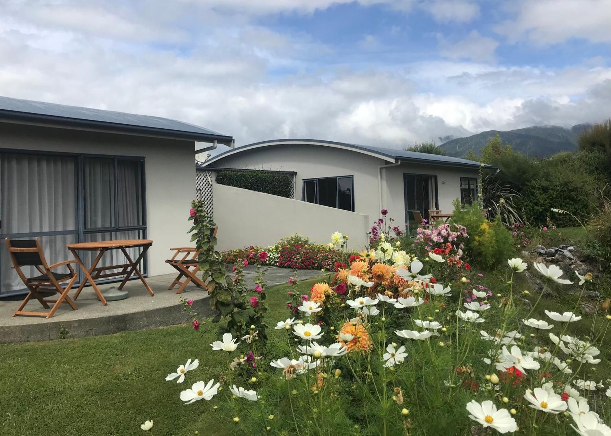 Patons Rock Beach Villas Takaka Buitenkant foto
