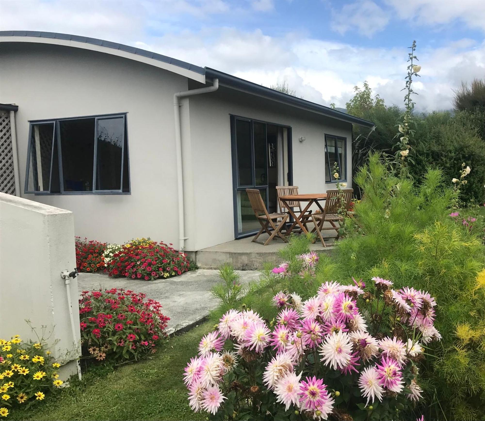 Patons Rock Beach Villas Takaka Buitenkant foto